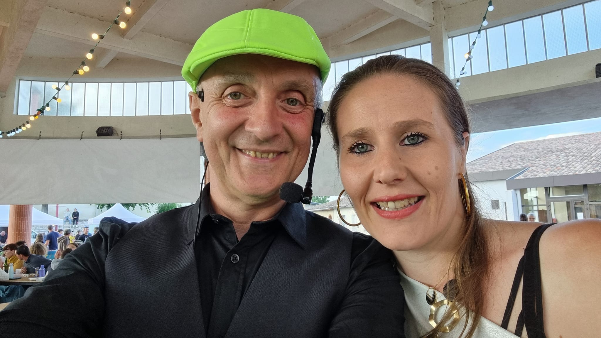 Jeudi 23/ 11 : Alain Karalain fait son Show ( et avec la chanteuse Olivia ) 